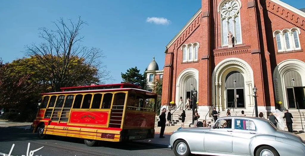 Trolley image