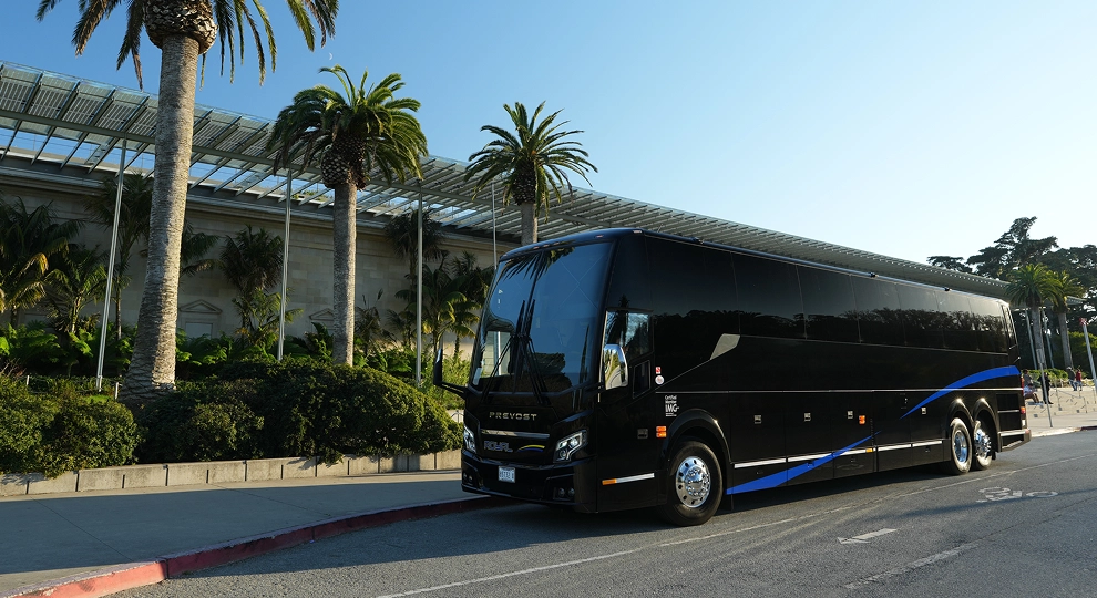IMG Bus Exterior